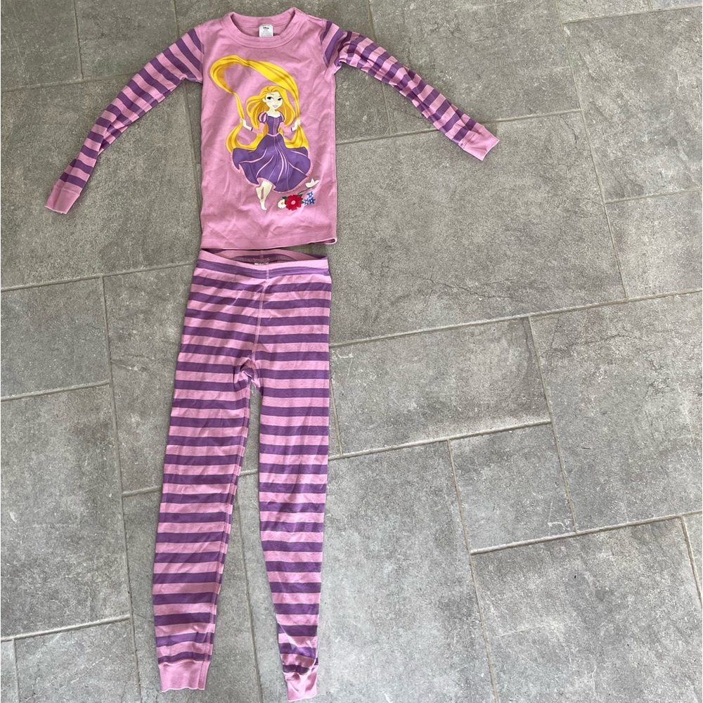 Hanna Andersson Disney Rapunzel pajamas size 8. Excellent condition